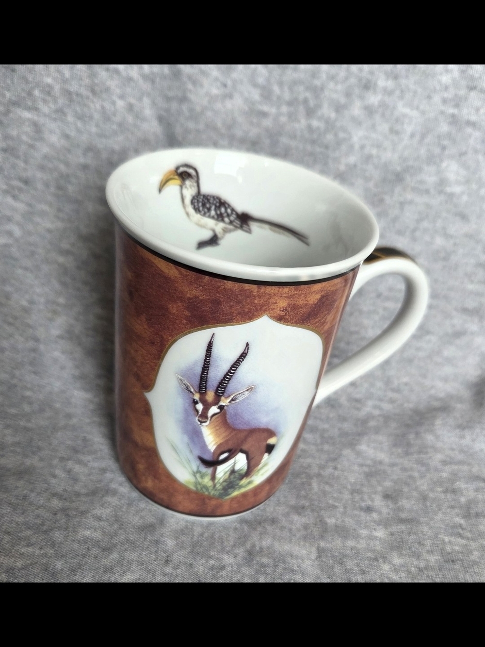 Chase Wildlife White And Brown Ceramic Mug Decorated with 24 Karat Gold